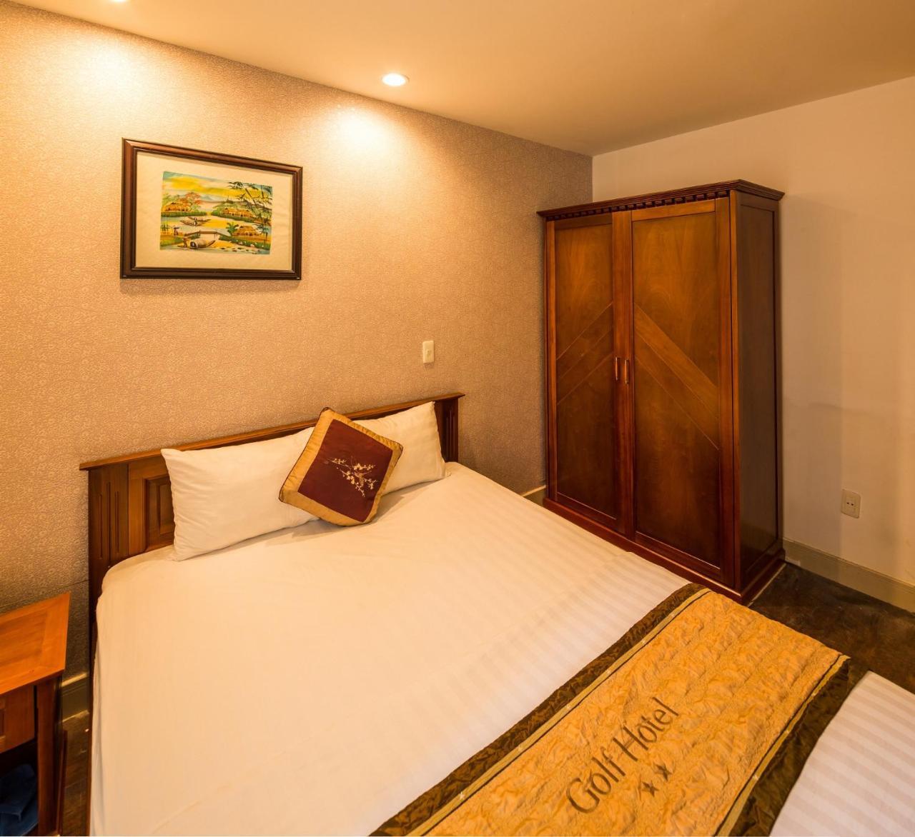 Golf Hotel Thành Pho Ho Chí Minh Esterno foto